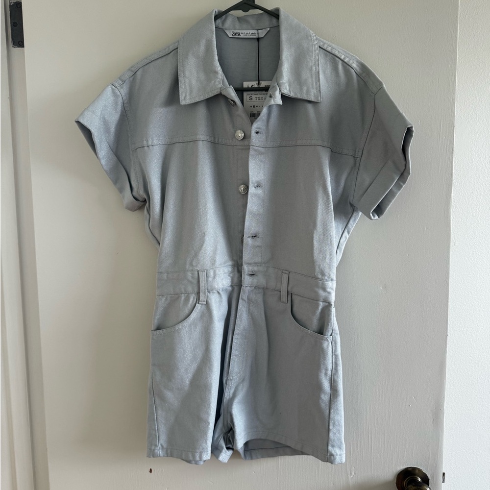 zara shorts jumpsuit size small and fabric pearlescent